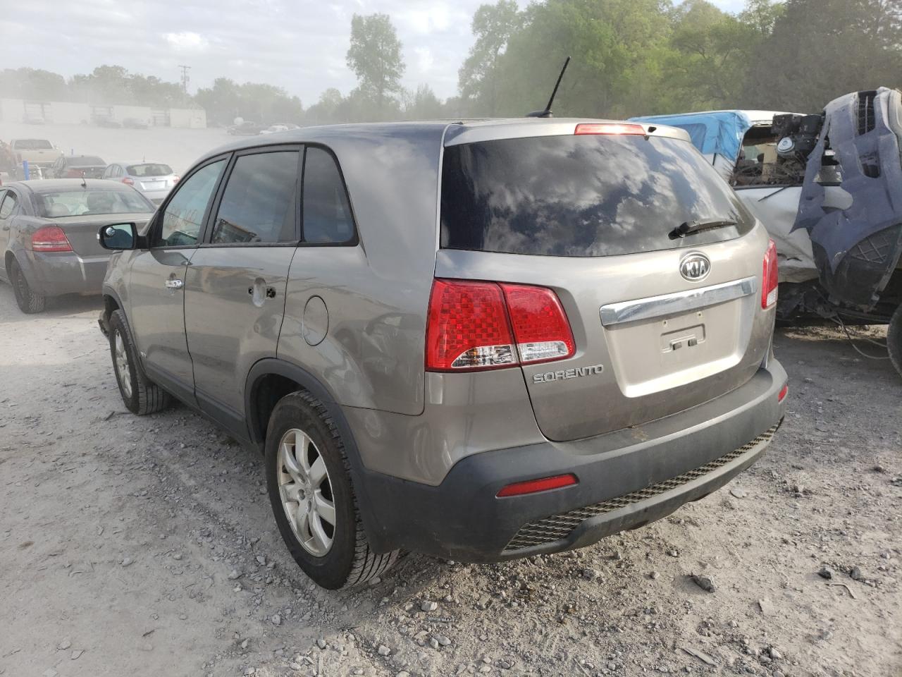 Photo 3 from auction – 2011 KIA SORENTO BA with VIN 5XYKTCA13BG089214