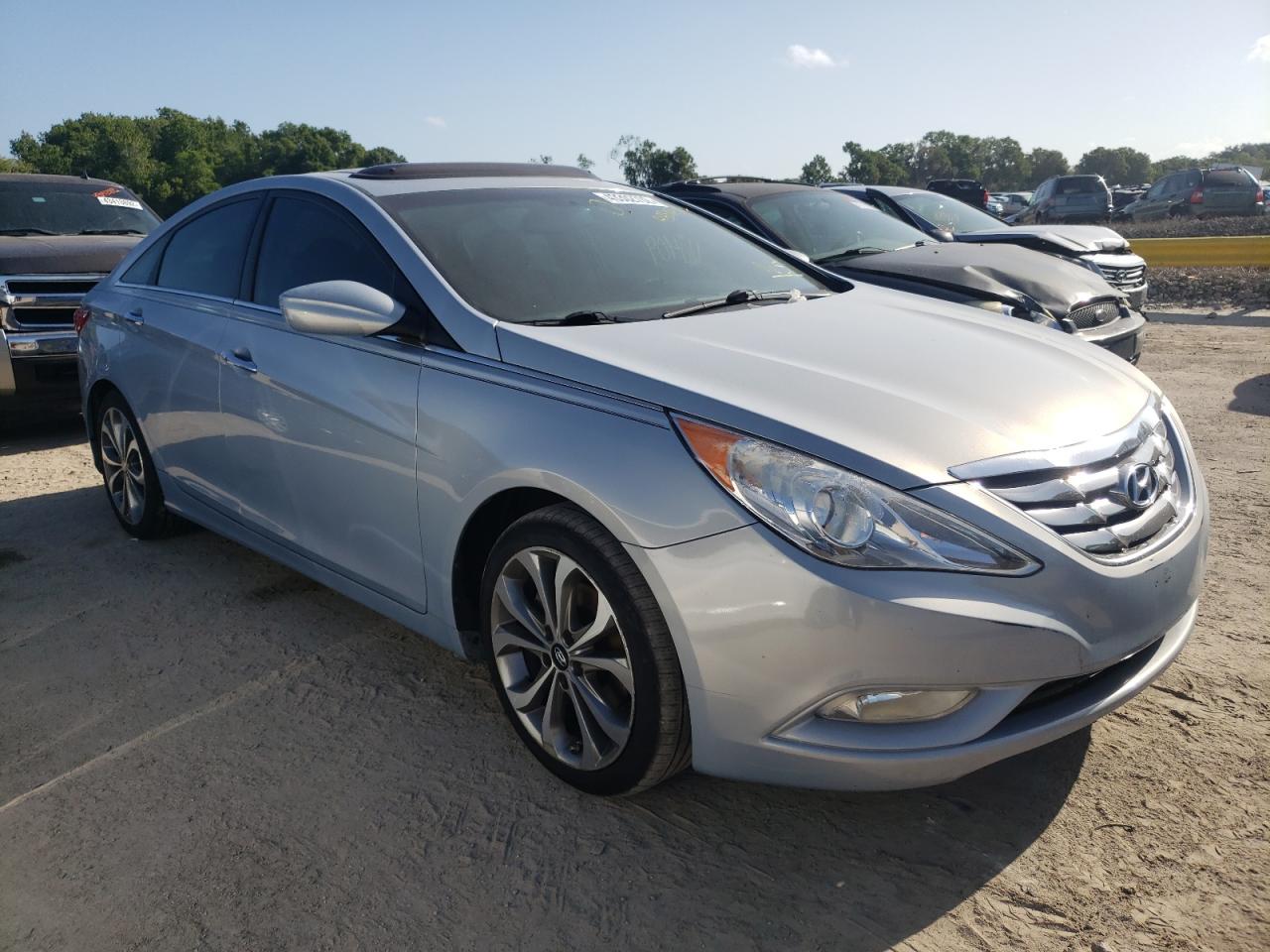 HYUNDAI SONATA SE 2013 with VIN 5NPEC4ABXDH773605 - Photo from auction