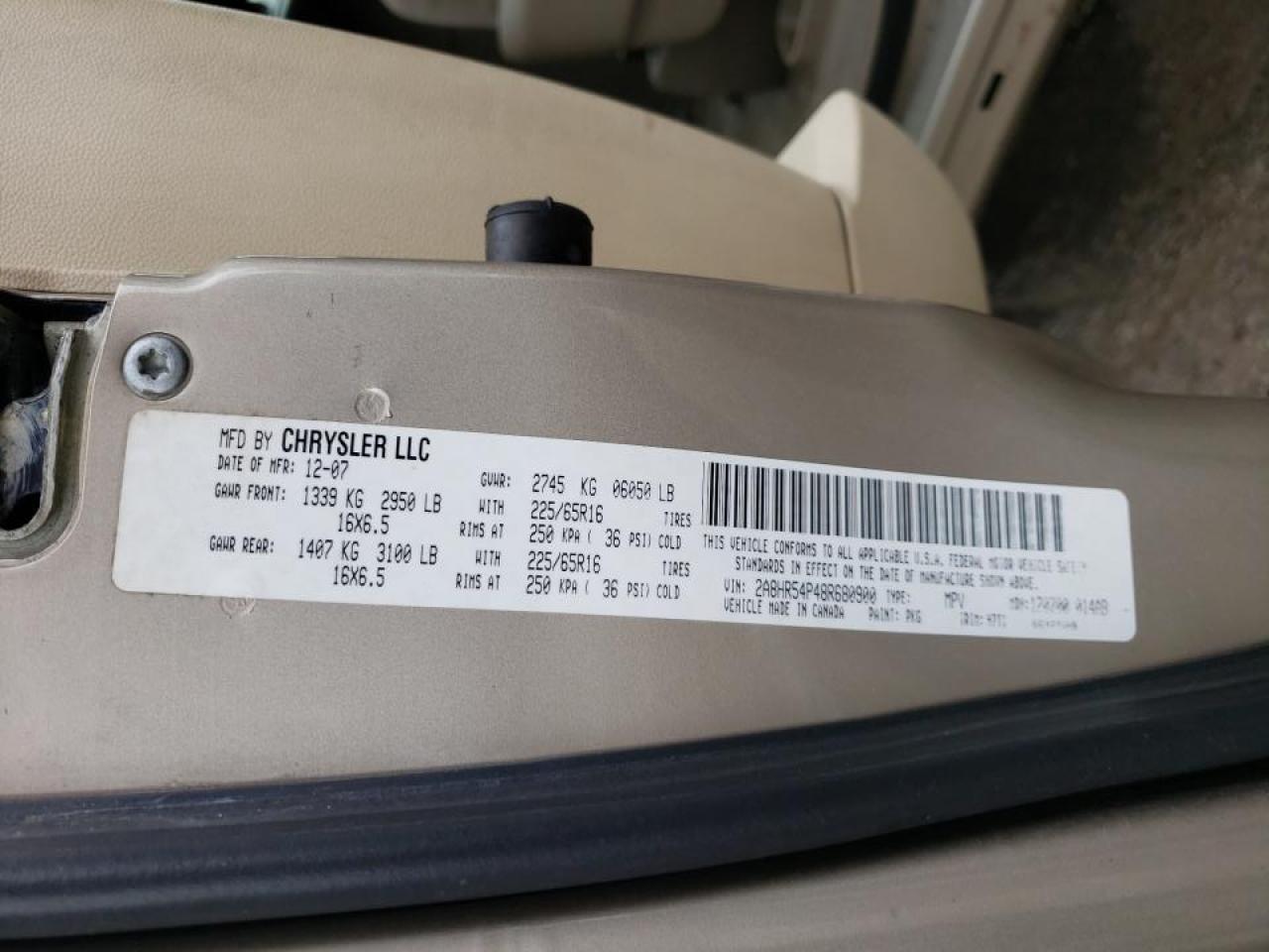 Photo 10 from auction – 2008 CHRYSLER TOWN & COU with VIN 2A8HR54P48R680900