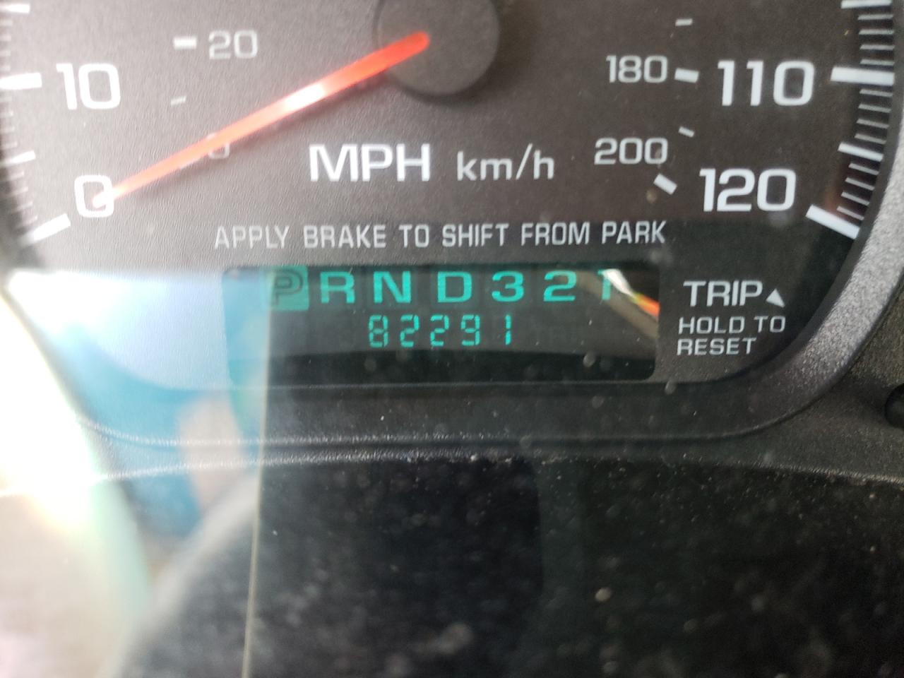 Photo 8 from auction – 2001 CHEVROLET MONTE CARL with VIN 2G1WW12E819361502