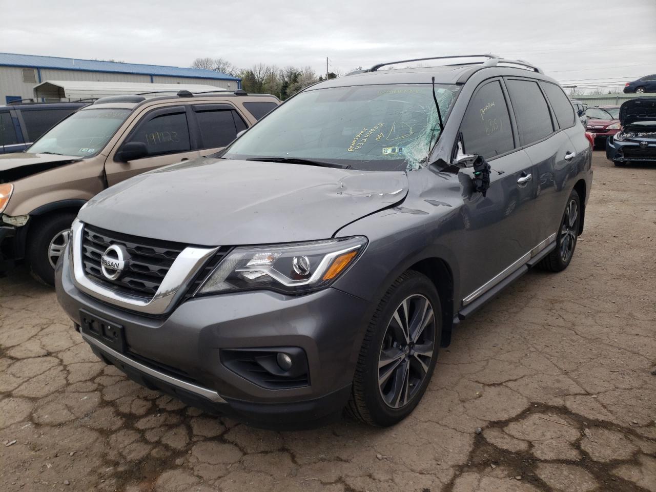 Photo 2 from auction – 2017 NISSAN PATHFINDER with VIN 5N1DR2MM9HC627530