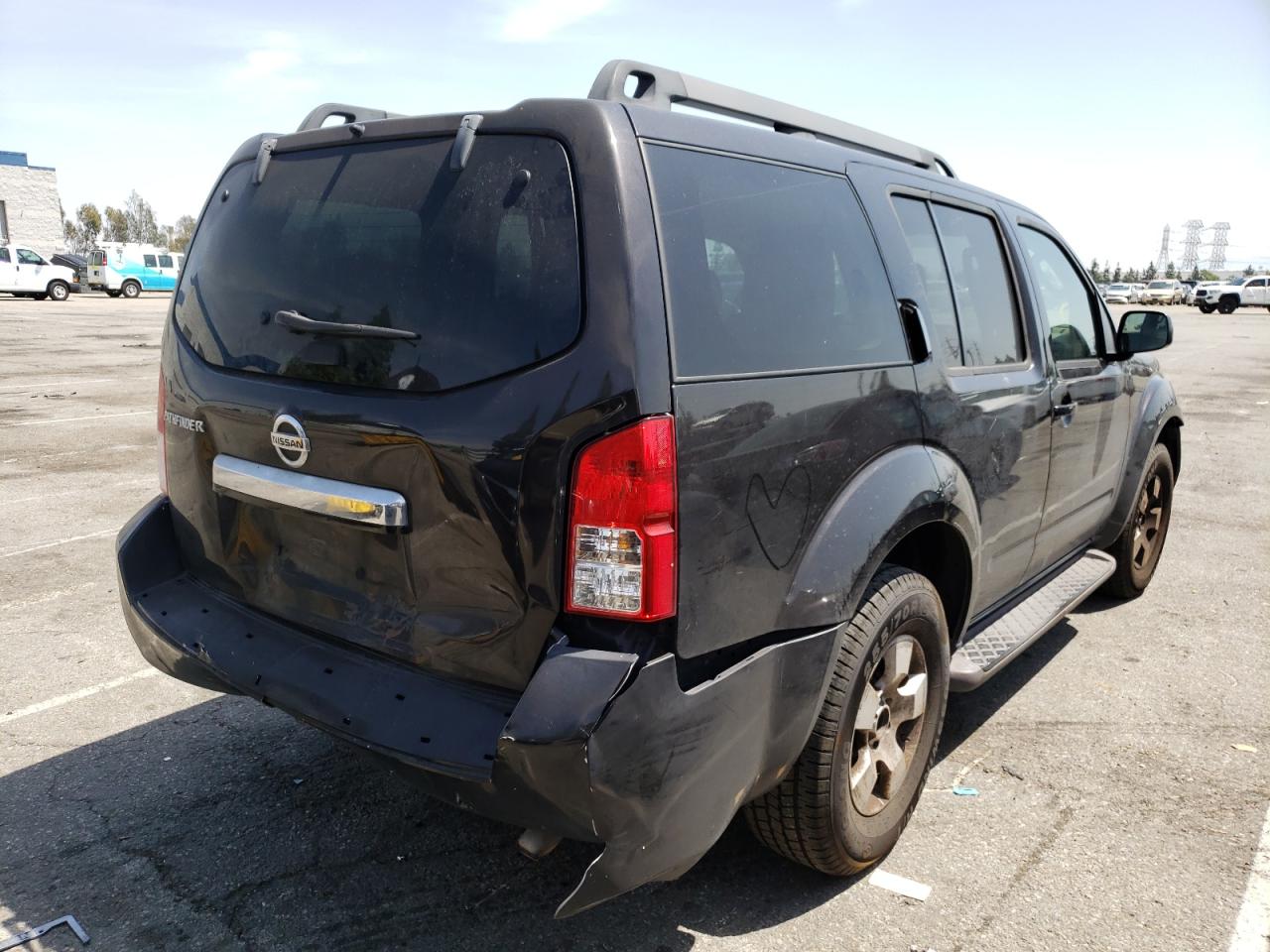 Photo 4 from auction – 2012 NISSAN PATHFINDER with VIN 5N1AR1NN2CC623784