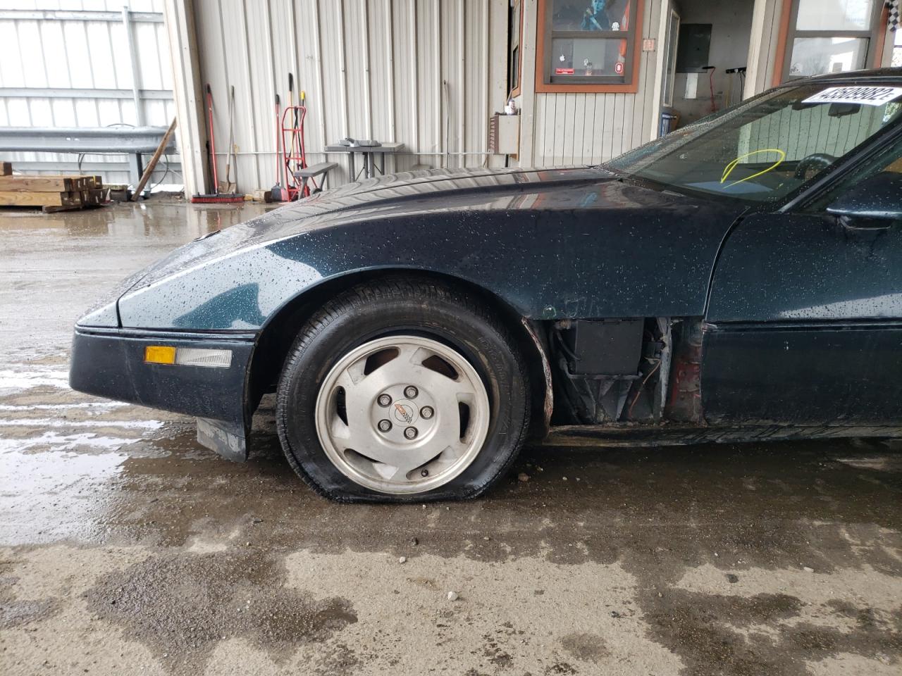 Photo 9 from auction – 1988 CHEVROLET CORVETTE with VIN 1G1YY2187J5103294