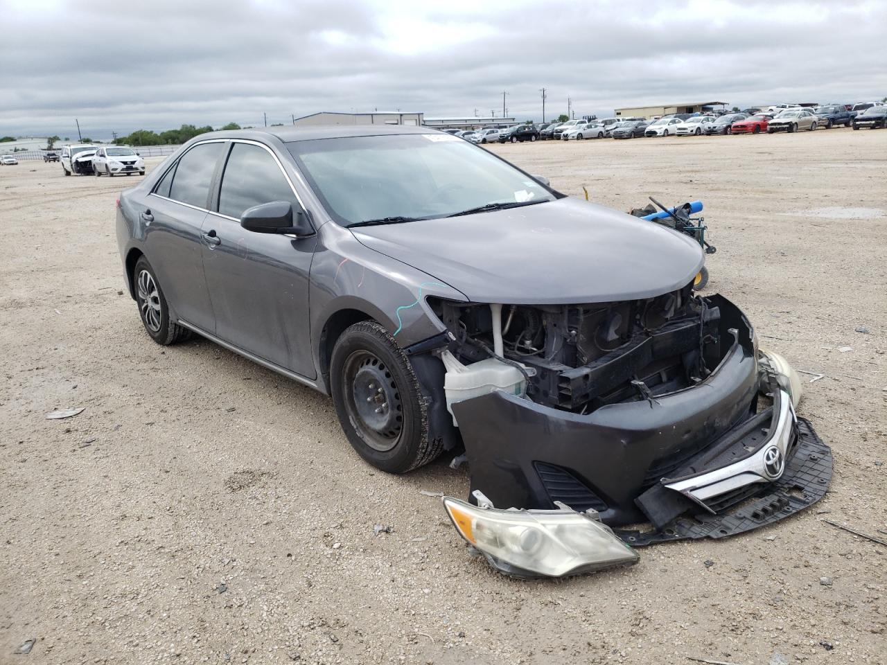 Photo 1 from auction – 2013 TOYOTA CAMRY L with VIN 4T1BF1FK2DU225987
