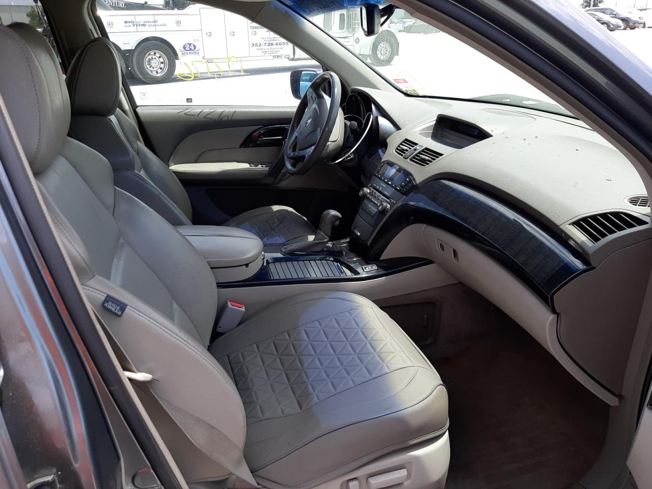 Photo 5 from auction – 2008 ACURA MDX with VIN 2HNYD28228H555641