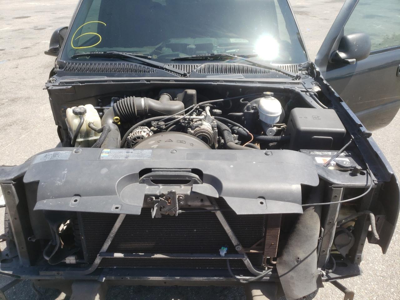 Photo 7 from auction – 2003 CHEVROLET SILVERADO with VIN 2GCEC19X831260531