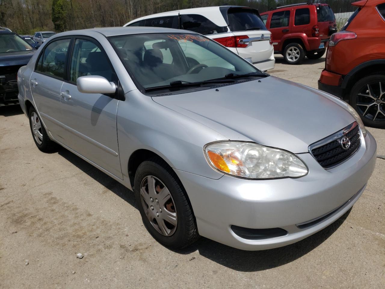 TOYOTA COROLLA CE 2005 z numerem VIN JTDBR32E452050419 - Zdjęcie z aukcji