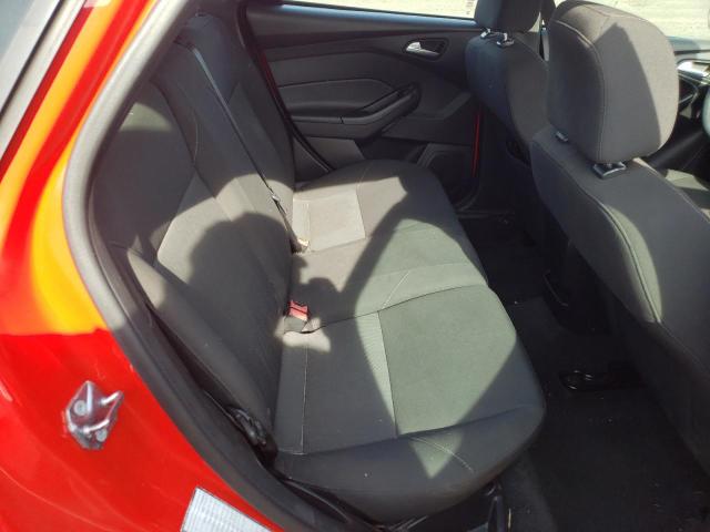 Foto 6 de la subasta – 2015 FORD FOCUS SE con VIN 1FADP3K21FL245092