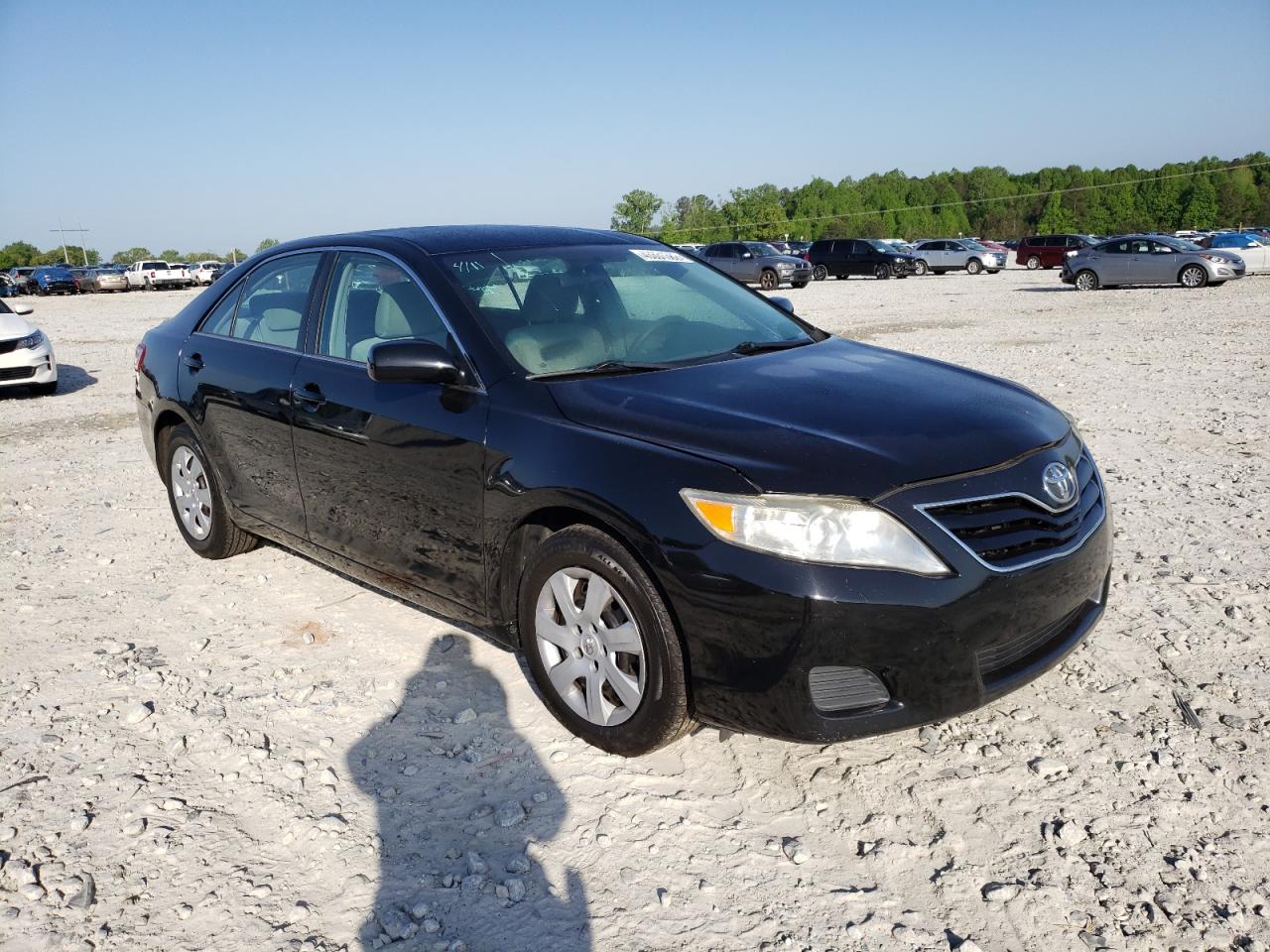 TOYOTA CAMRY BASE 2011 with VIN 4T1BF3EK6BU730828 - Photo from auction