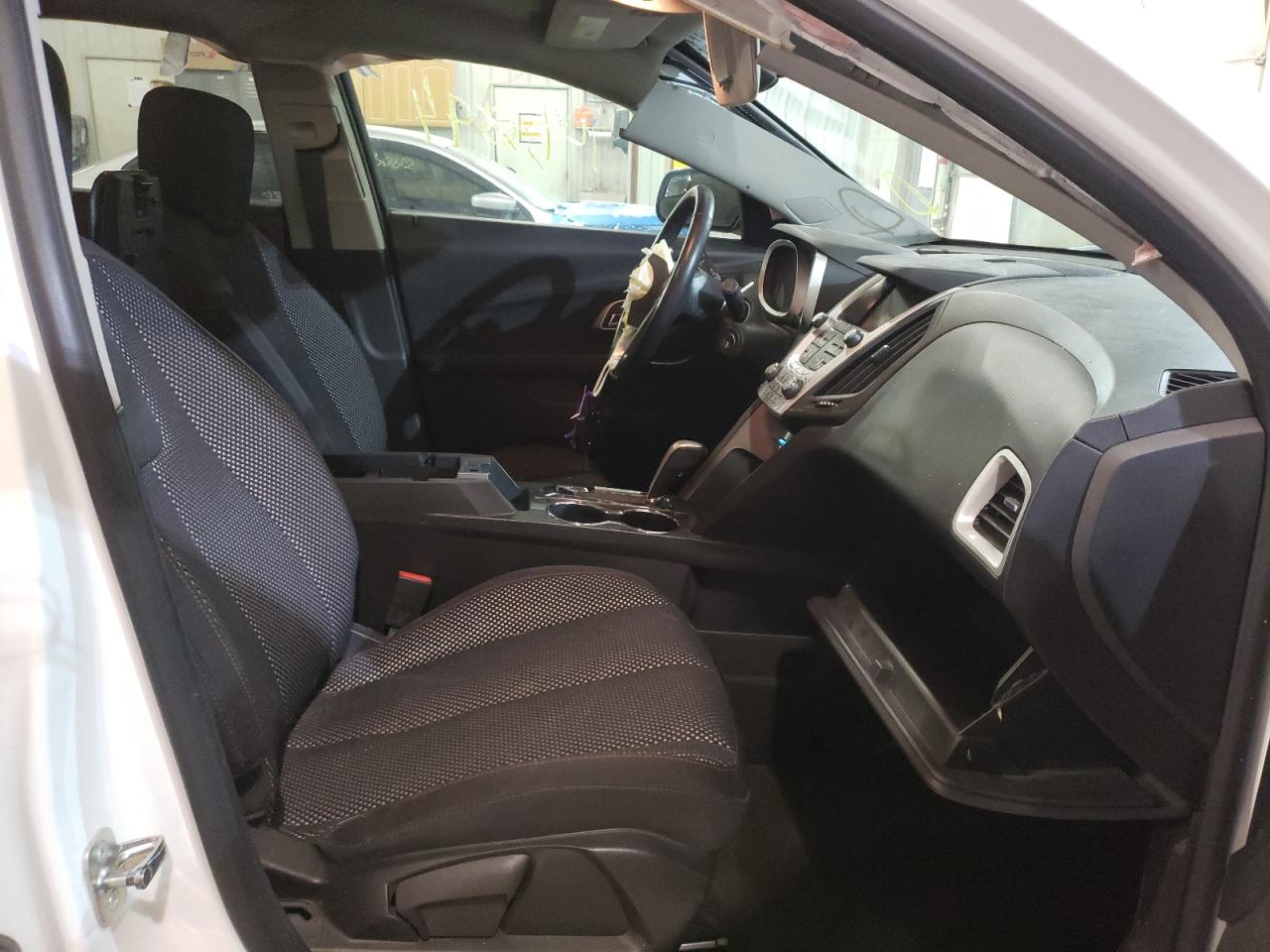 Photo 5 from auction – 2013 CHEVROLET EQUINOX LT with VIN 2GNALDEK5D6270312