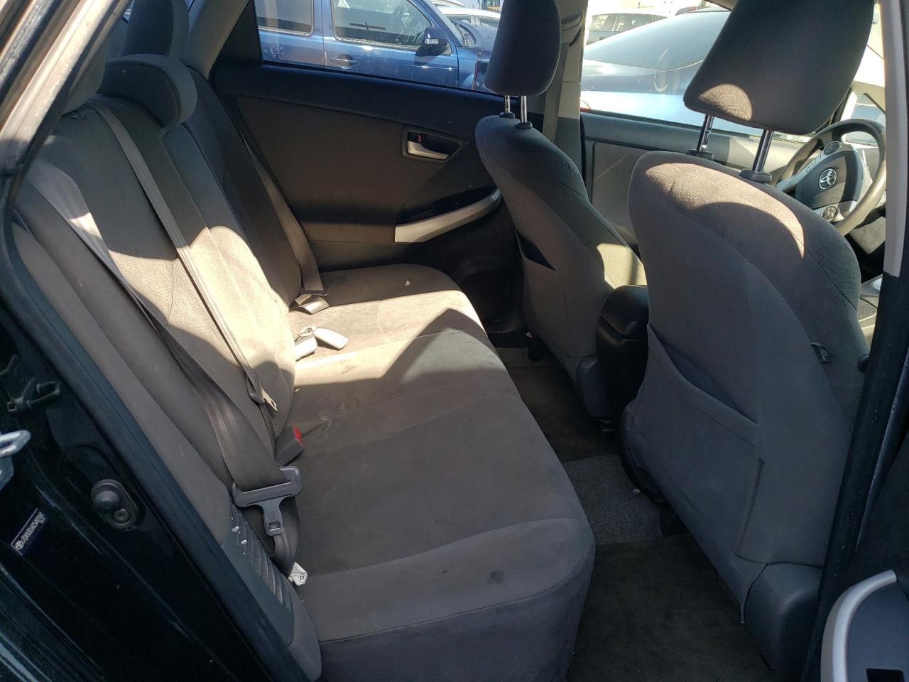 Photo 6 from auction – 2012 TOYOTA PRIUS with VIN JTDKN3DU4C5492161
