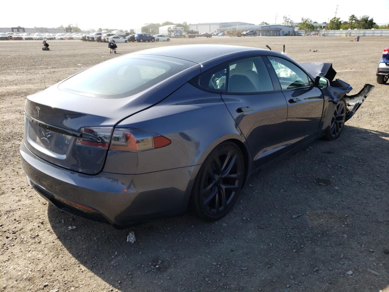 Photo 4 from auction – 2021 TESLA MODEL S with VIN 5YJSA1E59MF436112