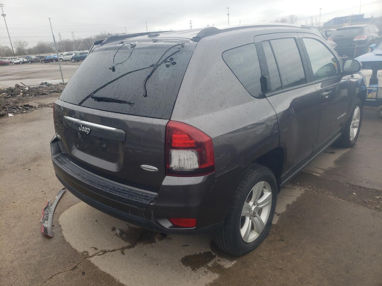 Photo 4 from auction – 2014 JEEP COMPASS LA with VIN 1C4NJDEB0ED885952