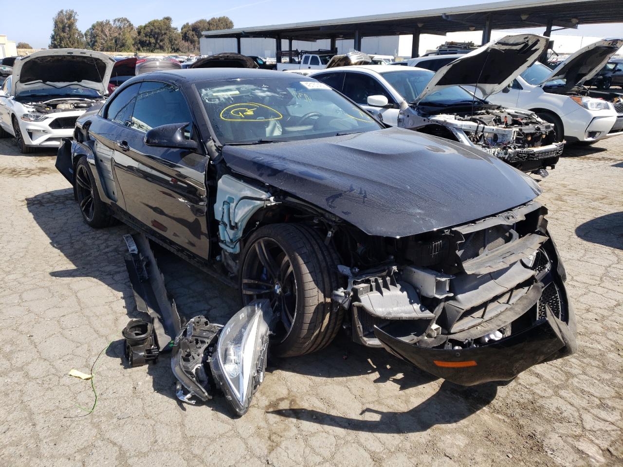 BMW M4 2015 with VIN WBS3U9C57FP967162 - Photo from auction