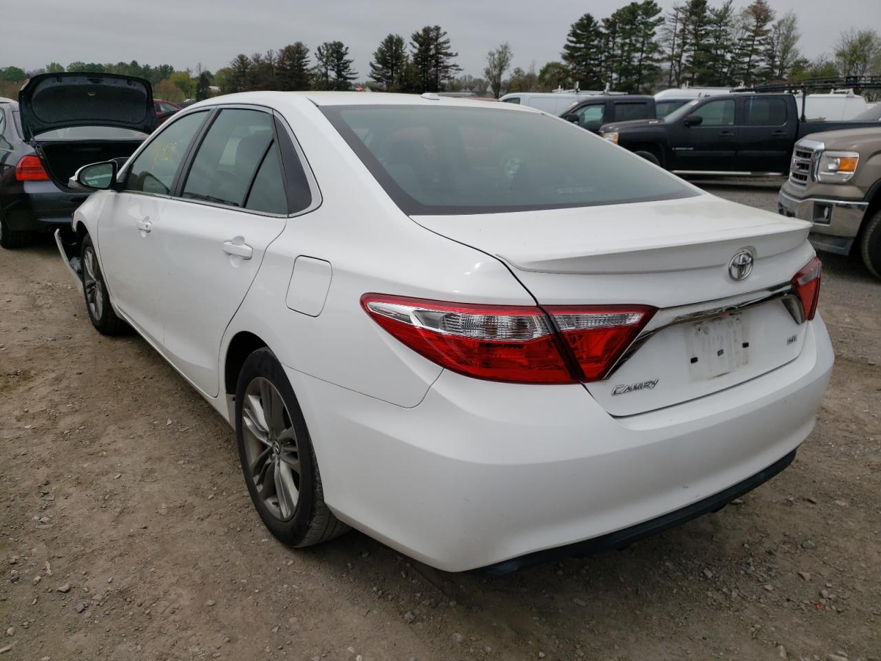 Photo 3 from auction – 2015 TOYOTA CAMRY LE with VIN 4T1BF1FK2FU925429