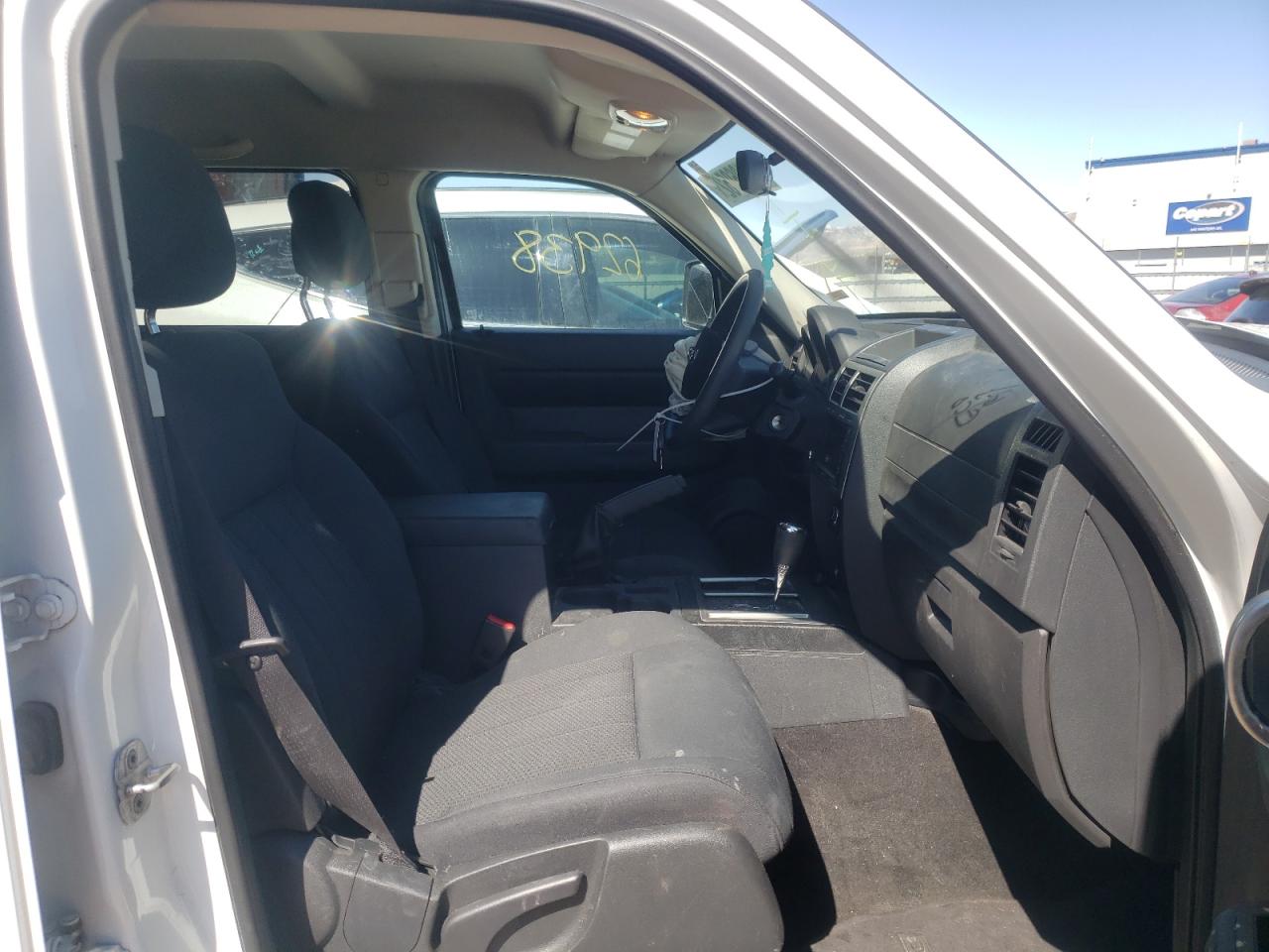 Photo 5 from auction – 2011 DODGE NITRO HEAT with VIN 1D4PU4GK3BW542049