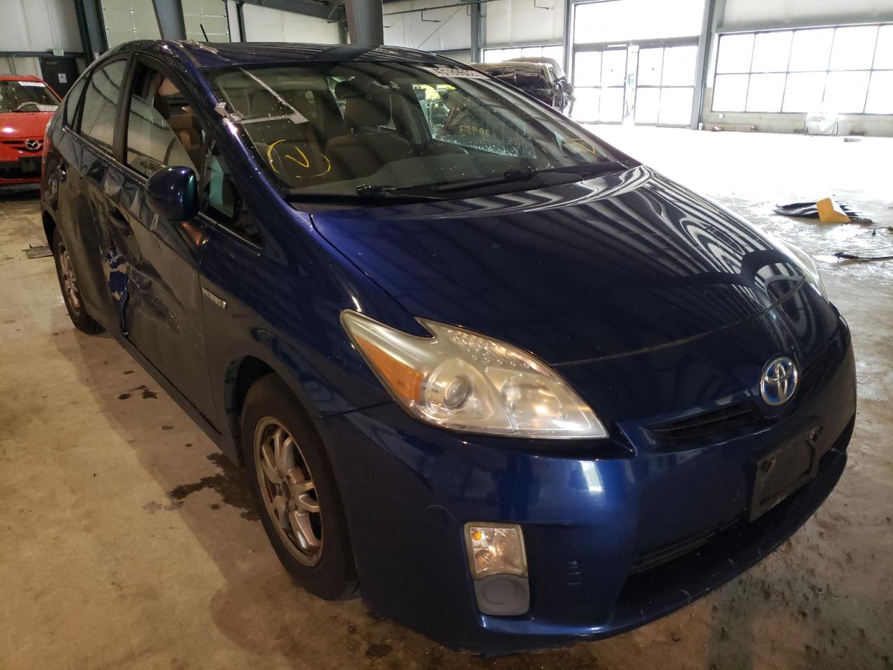 TOYOTA PRIUS 2011 with VIN JTDKN3DU2B1361672 - Photo from auction