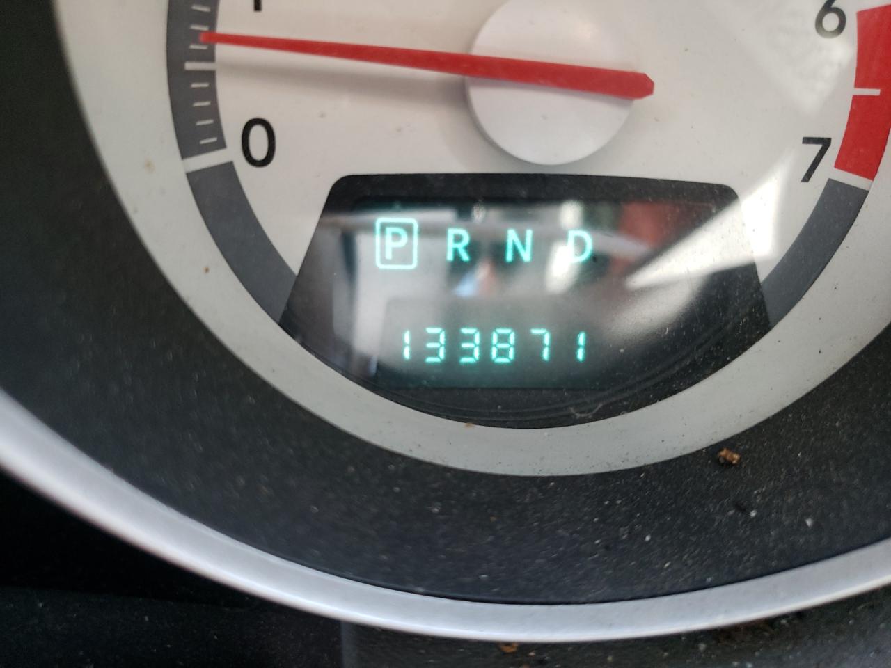 Photo 8 from auction – 2010 DODGE GRAND CARA with VIN 2D4RN3D19AR440208