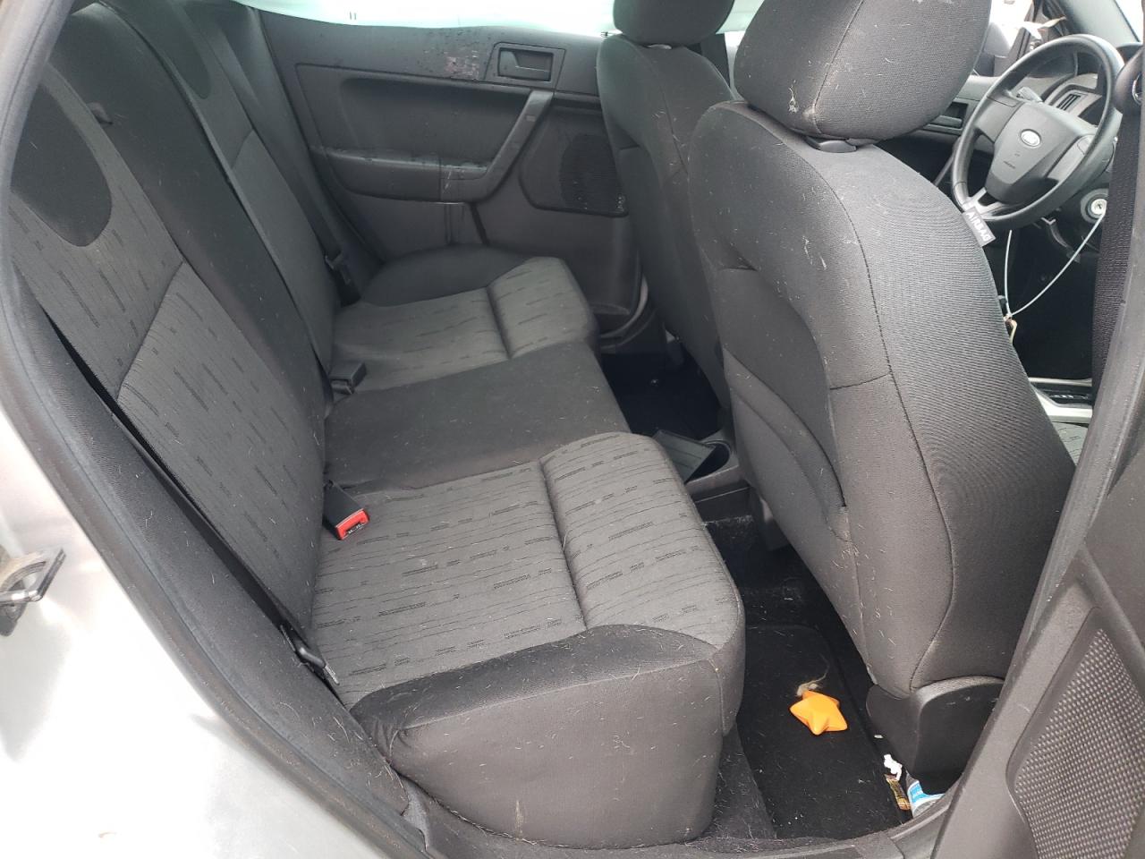 Photo 6 from auction – 2009 FORD FOCUS SE with VIN 1FAHP35N49W260910