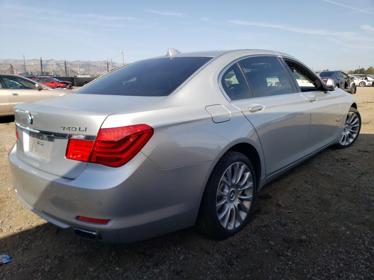 Photo 4 from auction – 2012 BMW 740 LI with VIN WBAKB4C53CC575968