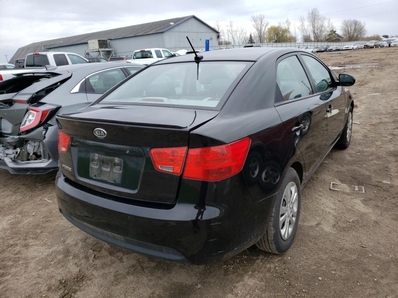 Photo 4 from auction – 2011 KIA FORTE LX with VIN KNAFT4A27B5403887
