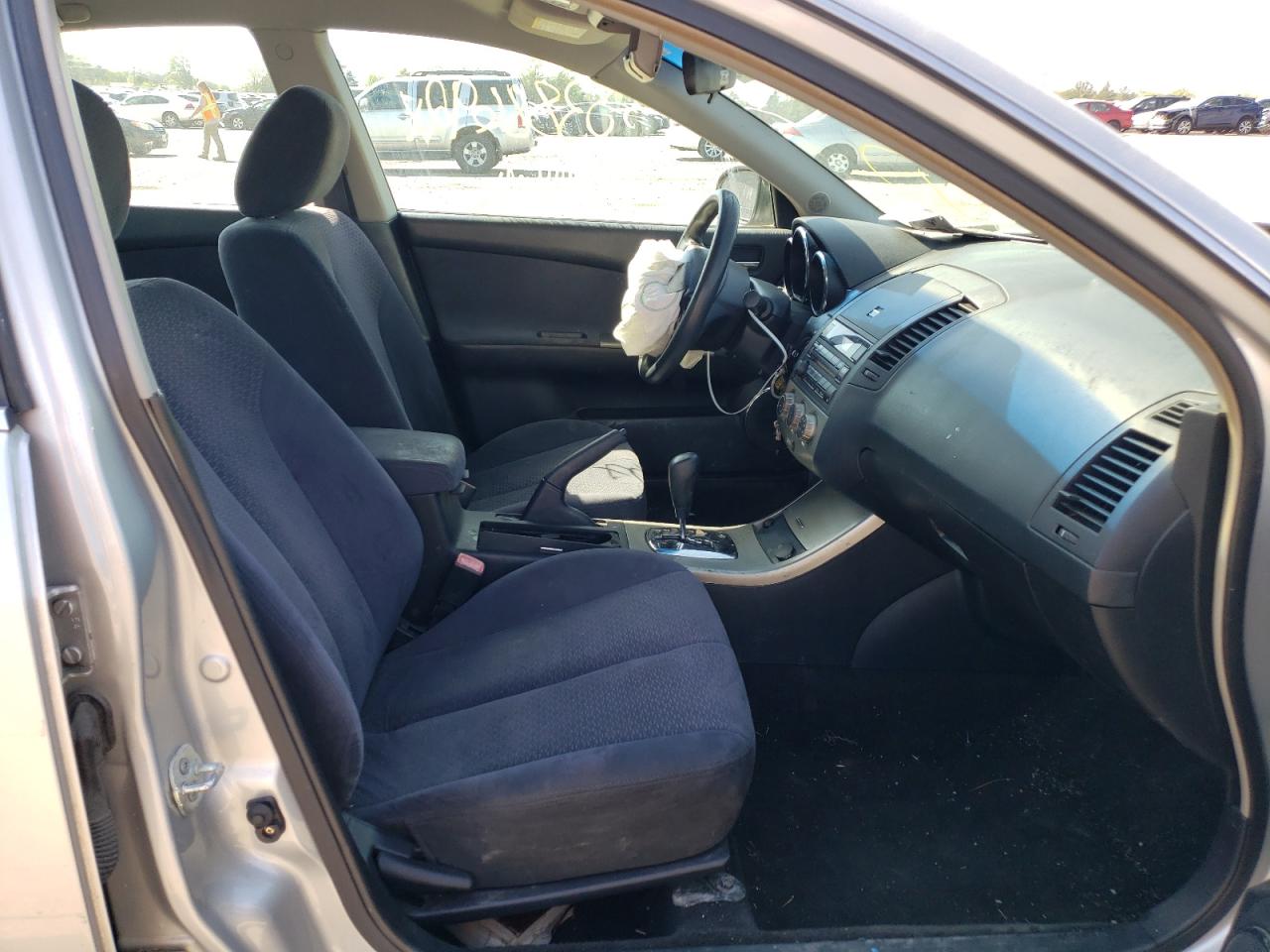 Photo 5 from auction – 2005 NISSAN ALTIMA S with VIN 1N4AL11D95C369986