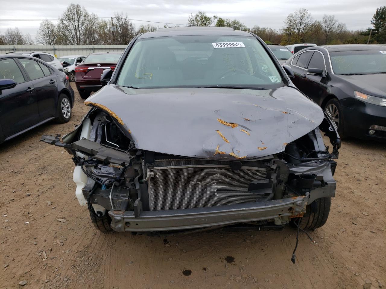 Photo 9 from auction – 2016 HONDA CR-V EX with VIN 2HKRM4H57GH655059