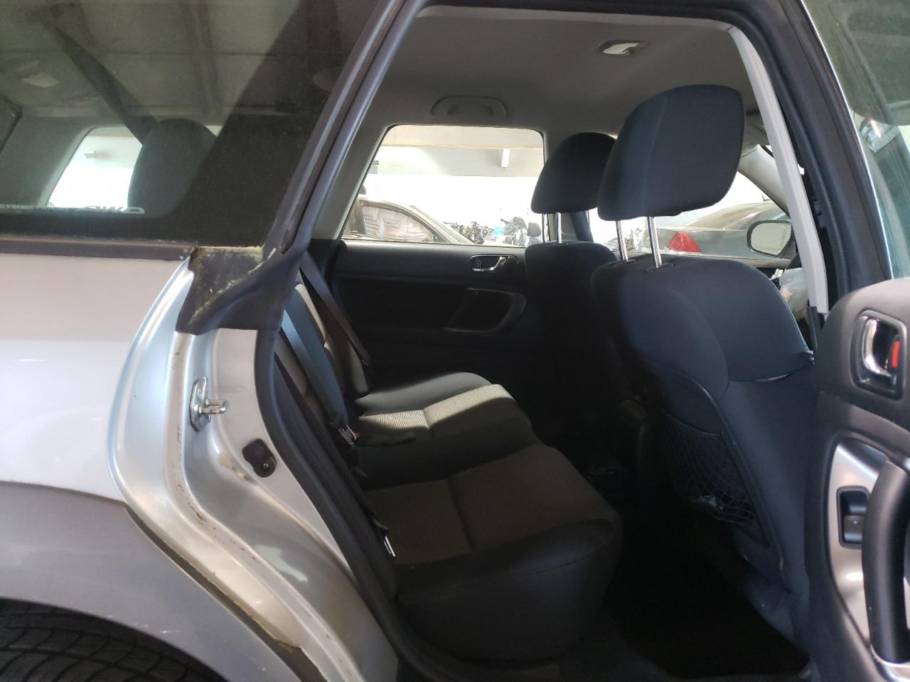 Photo 6 from auction – 2007 SUBARU LEGACY OUT with VIN 4S4BP61C077318732