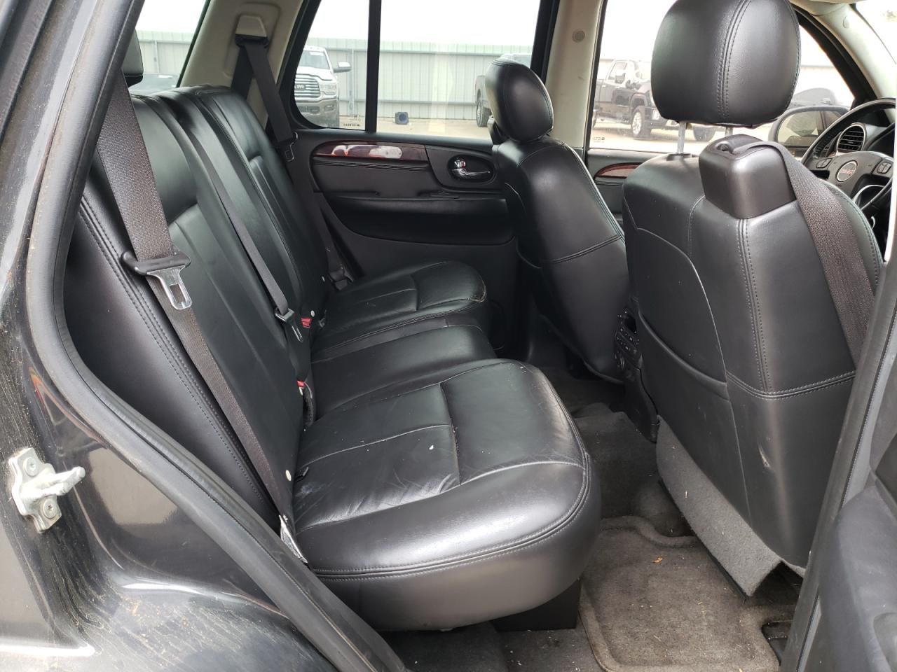 Photo 6 from auction – 2007 GMC ENVOY with VIN 1GKDS13S072119149