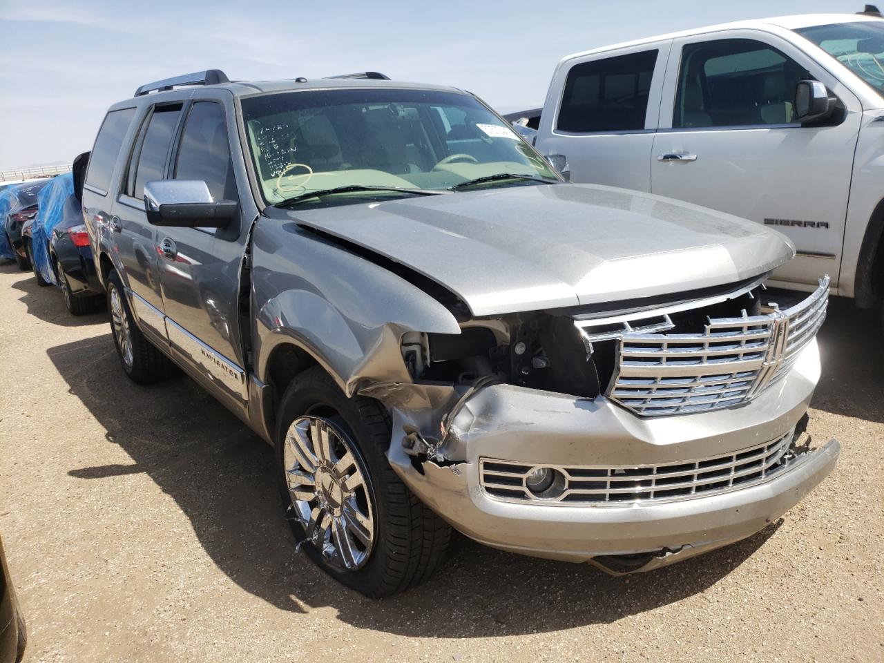 LINCOLN NAVIGATOR 2008 with VIN 5LMFU27548LJ09074 - Photo from auction