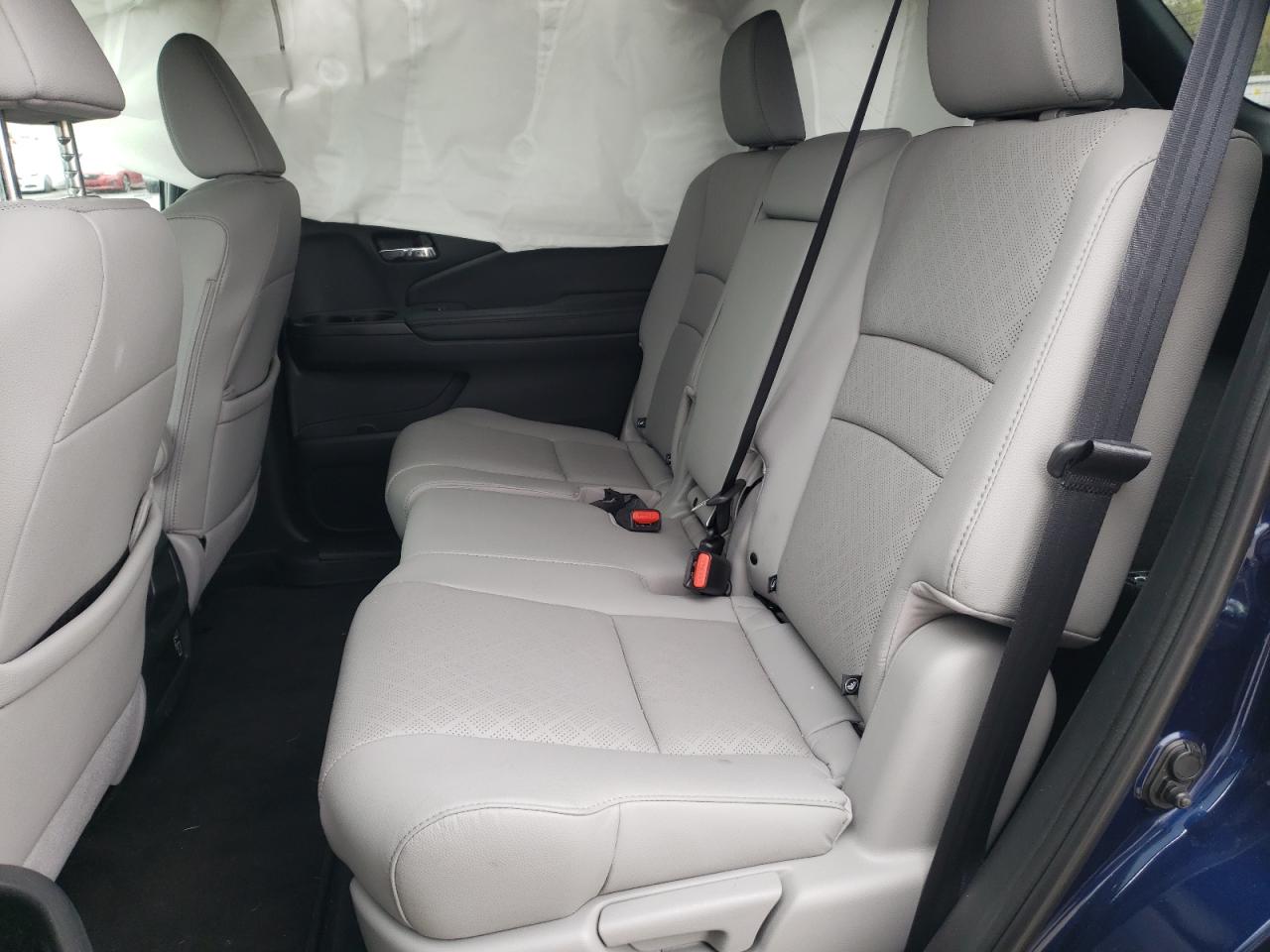 Photo 6 from auction – 2020 HONDA PASSPORT E with VIN 5FNYF8H51LB007299