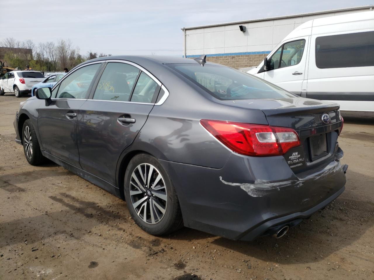 Photo 3 from auction – 2018 SUBARU LEGACY 2.5 with VIN 4S3BNAC63J3043506
