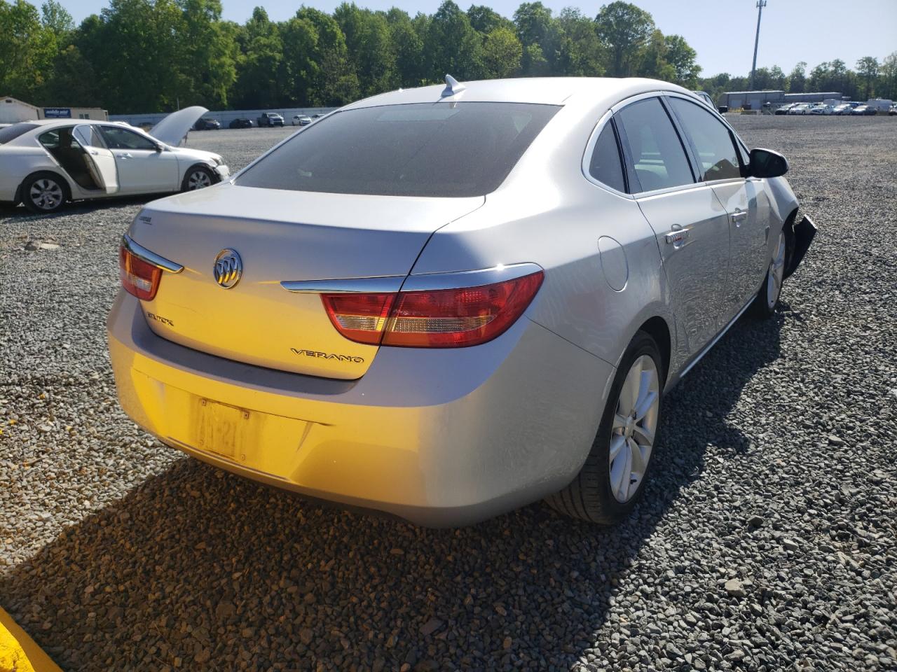 Foto 4 de la subasta – 2014 BUICK VERANO con VIN 1G4PP5SK8E4106990