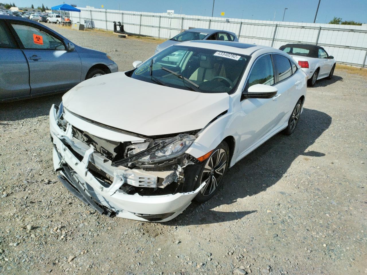 Photo 2 from auction – 2017 HONDA CIVIC EX with VIN 19XFC1F38HE200751