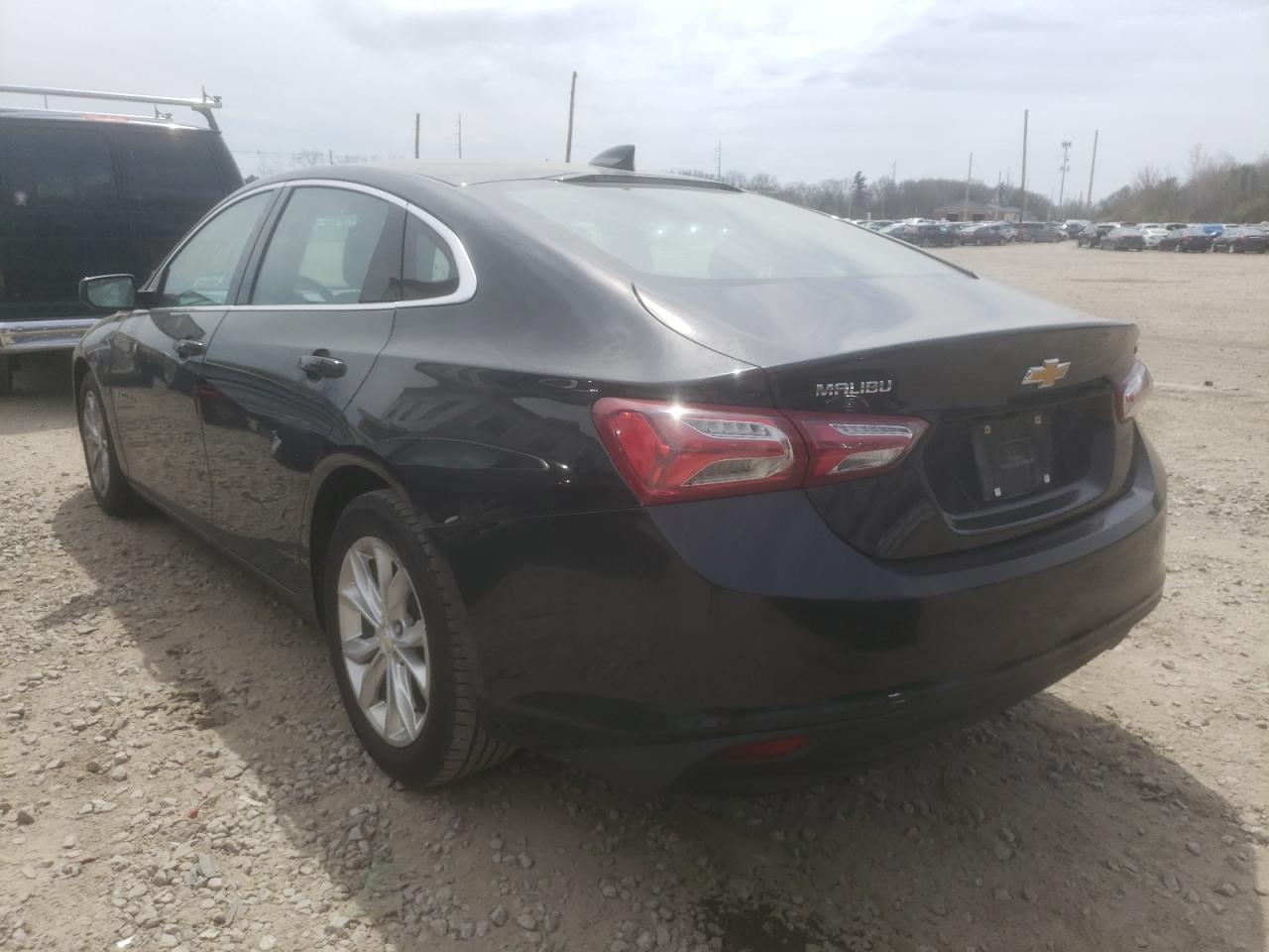 Photo 3 from auction – 2019 CHEVROLET MALIBU LT with VIN 1G1ZD5ST8KF170261