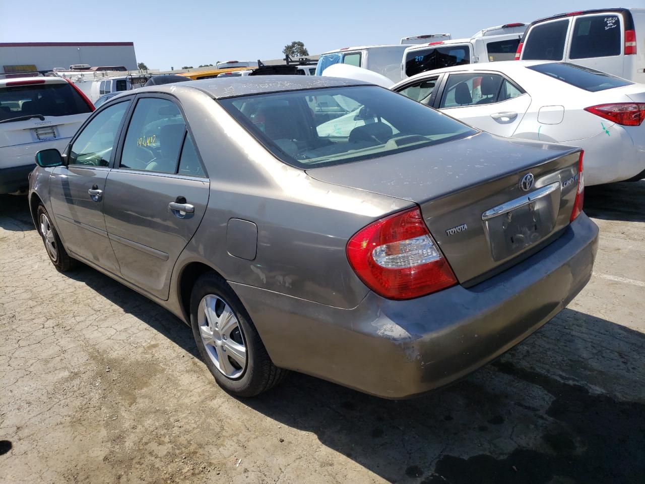 Photo 3 from auction – 2003 TOYOTA CAMRY LE with VIN 4T1BE32K23U719625