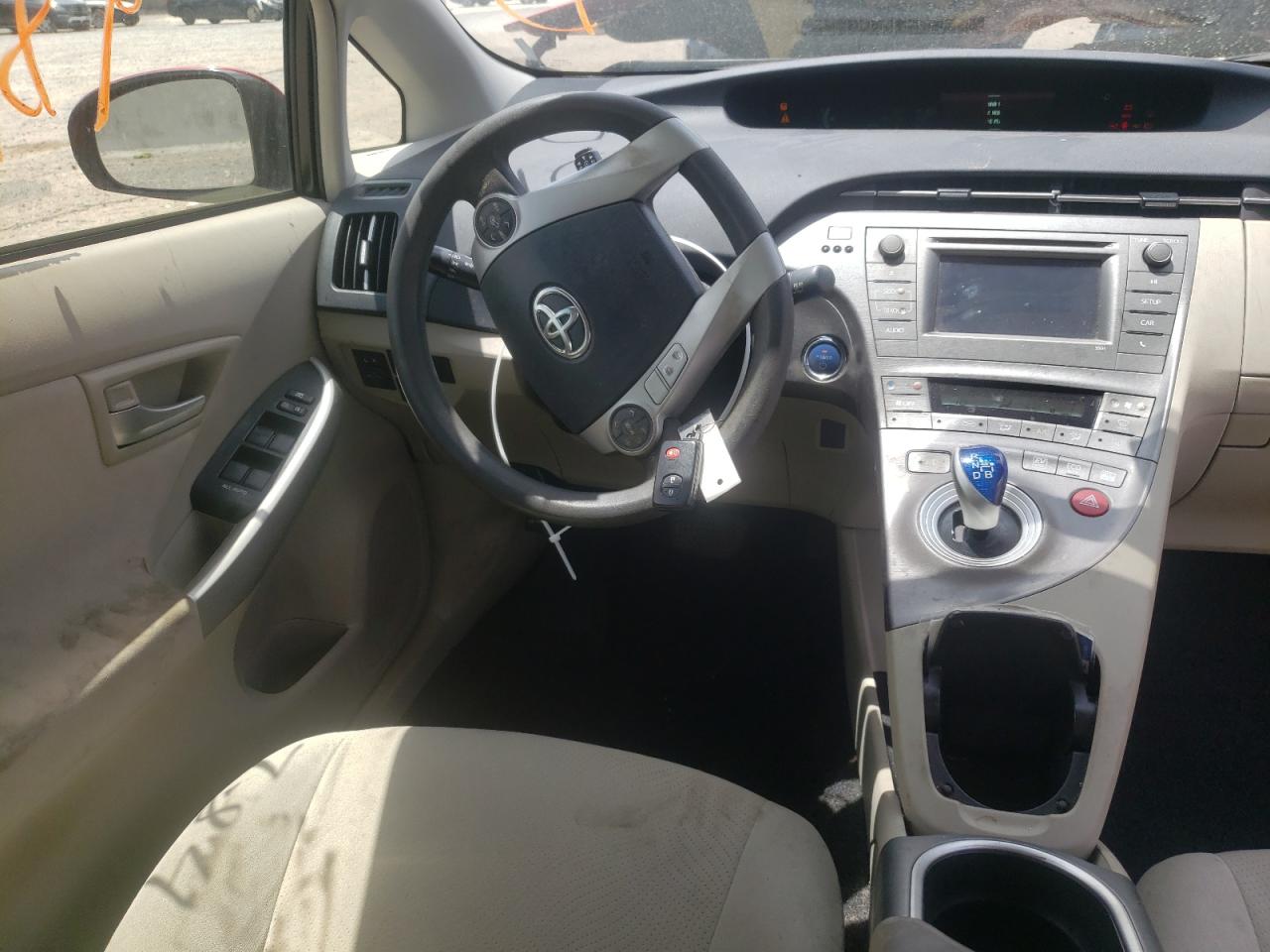 Photo 9 from auction – 2014 TOYOTA PRIUS with VIN JTDKN3DU5E1747961