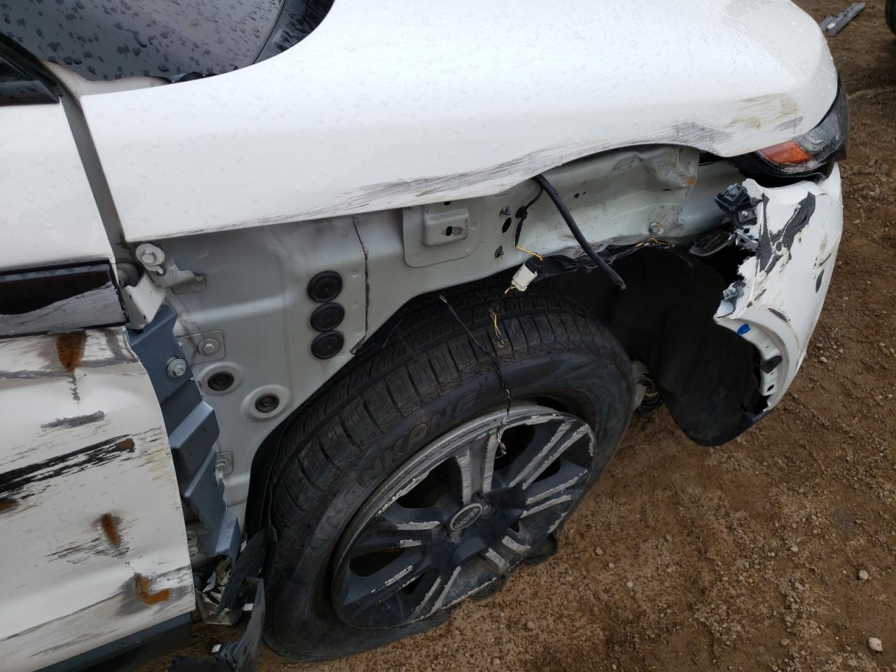 Photo 9 from auction – 2016 LAND ROVER RANGE ROVE with VIN SALVP2BG2GH158741