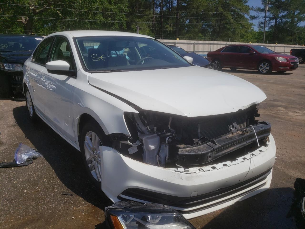 VOLKSWAGEN JETTA S 2018 with VIN 3VW2B7AJXJM216890 - Photo from auction