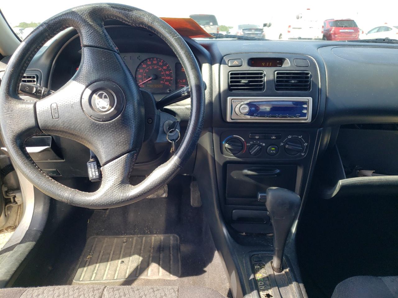 Photo 9 from auction – 2001 TOYOTA COROLLA CE with VIN 1NXBR12E11Z531159