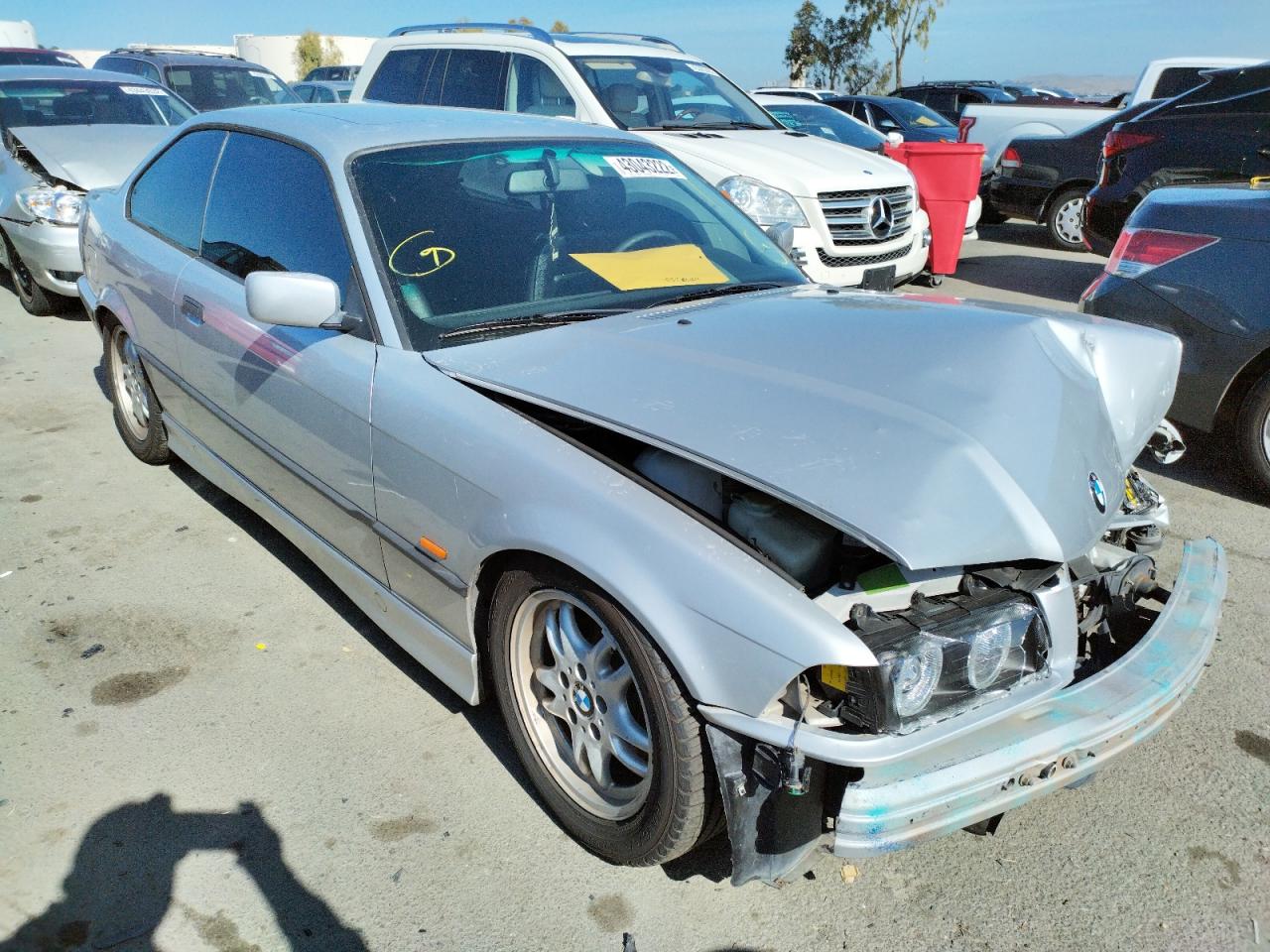BMW 323 IS 1999 with VIN WBABF7339XEH42982 - Photo from auction