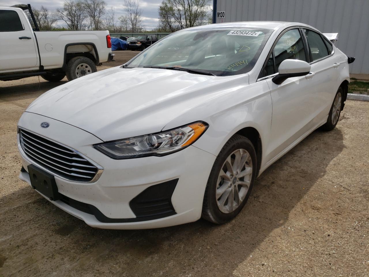 Photo 2 from auction – 2020 FORD FUSION SE with VIN 3FA6P0LU2LR214941