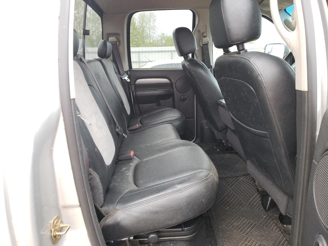 Photo 6 from auction – 2004 DODGE RAM 3500 S with VIN 3D7LU38C14G279967
