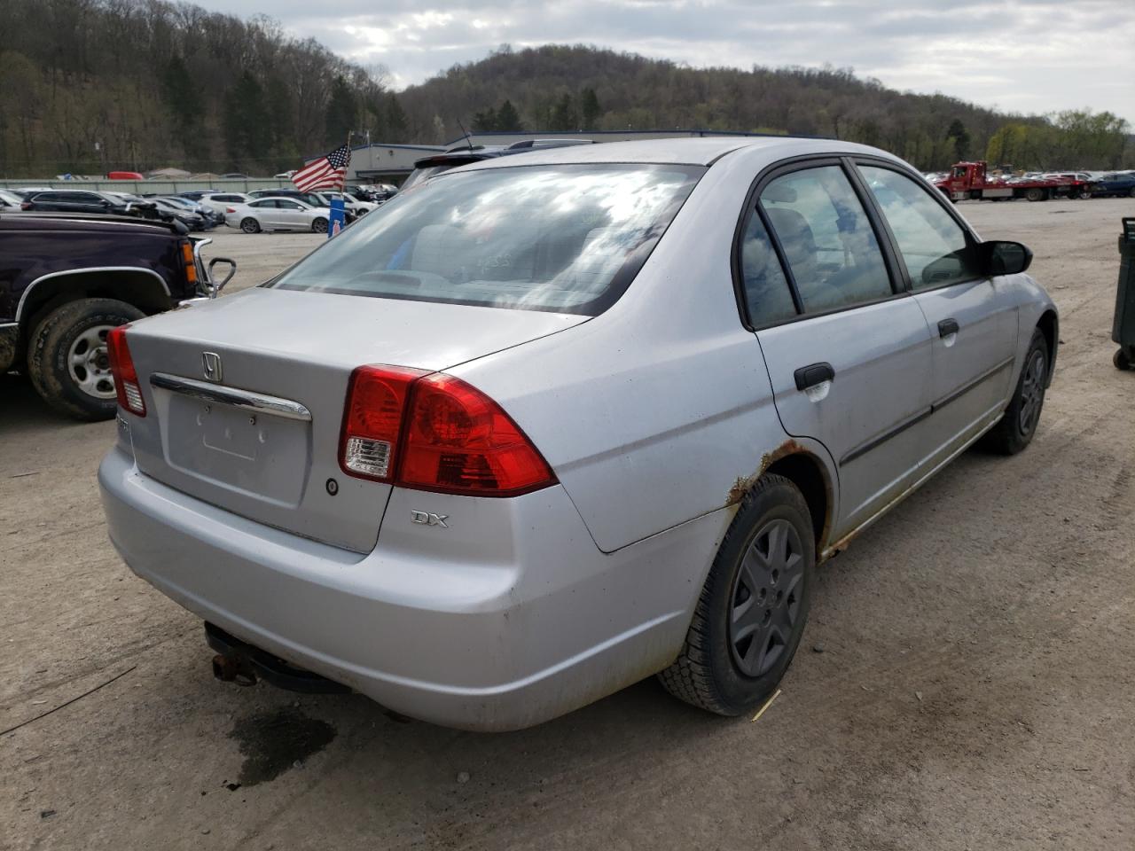Photo 4 from auction – 2003 HONDA CIVIC DX with VIN 2HGES15153H573663
