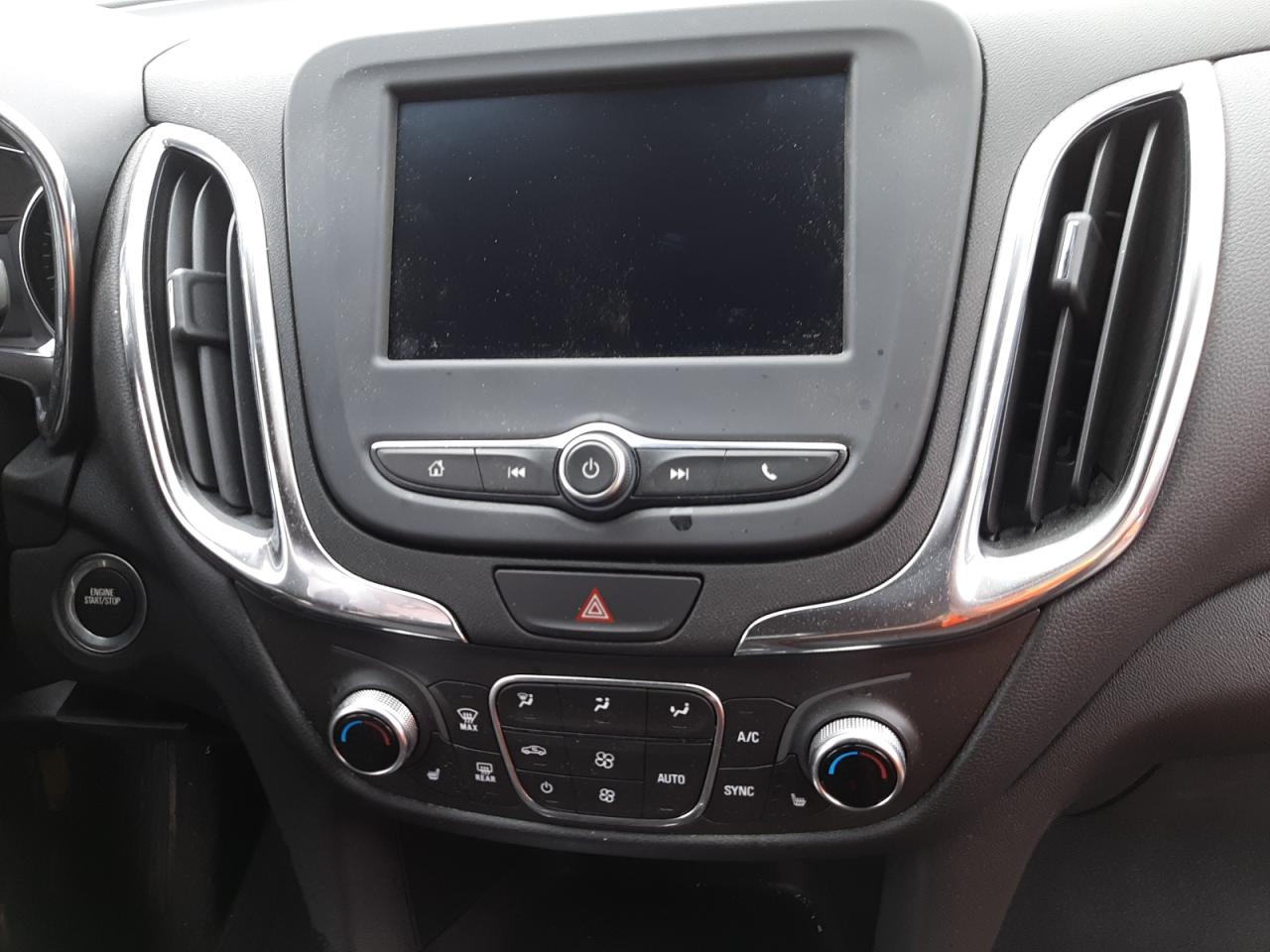 Photo 9 from auction – 2020 CHEVROLET EQUINOX LT with VIN 3GNAXJEV4LS524072