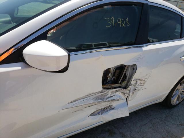 Photo 9 from auction – 2018 ACURA ILX BASE W with VIN 19UDE2F35JA007958