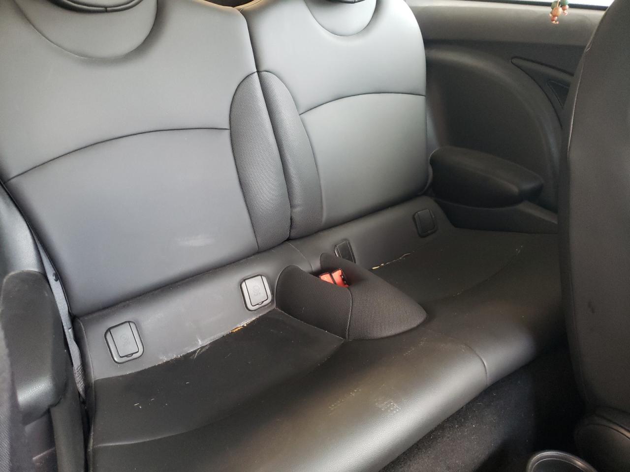 Photo 6 from auction – 2013 MINI COOPER with VIN WMWSU3C59DT545038