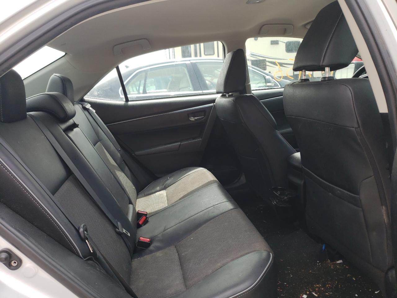 Photo 6 from auction – 2015 TOYOTA COROLLA L with VIN 5YFBURHE3FP259923