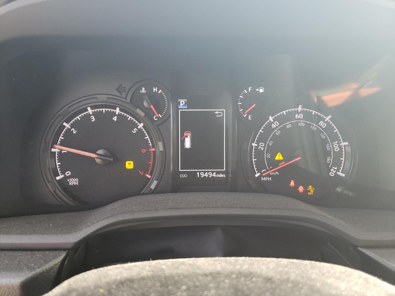 Photo 12 from auction – 2021 TOYOTA 4RUNNER SR with VIN JTEMU5JR8M5842136