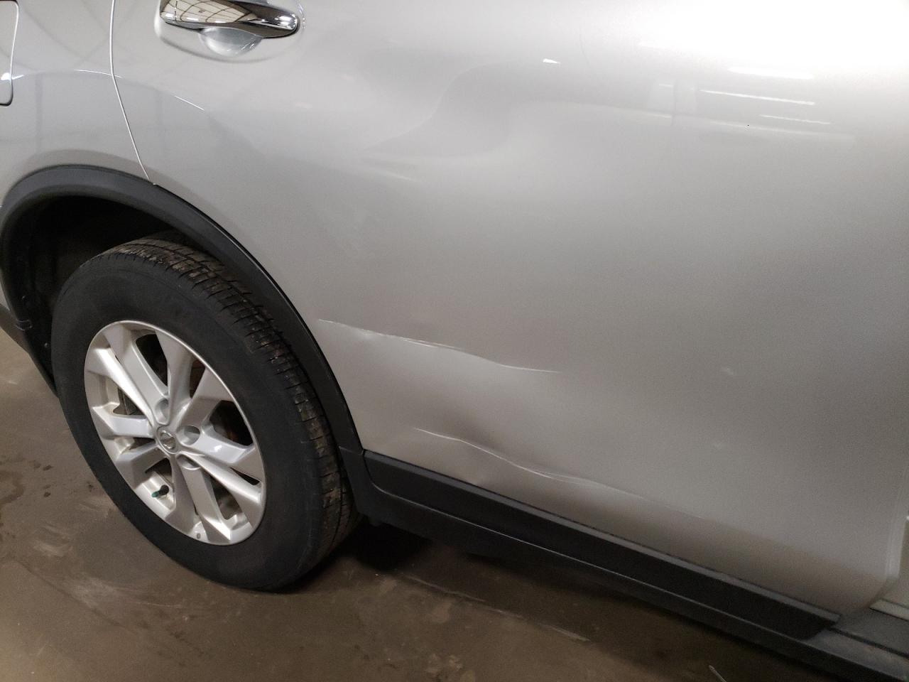 Photo 9 from auction – 2016 NISSAN ROGUE S with VIN KNMAT2MV4GP666759